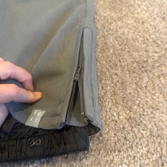 ROXY Women's Ski/Snowboard paints - Picture 5 of 11